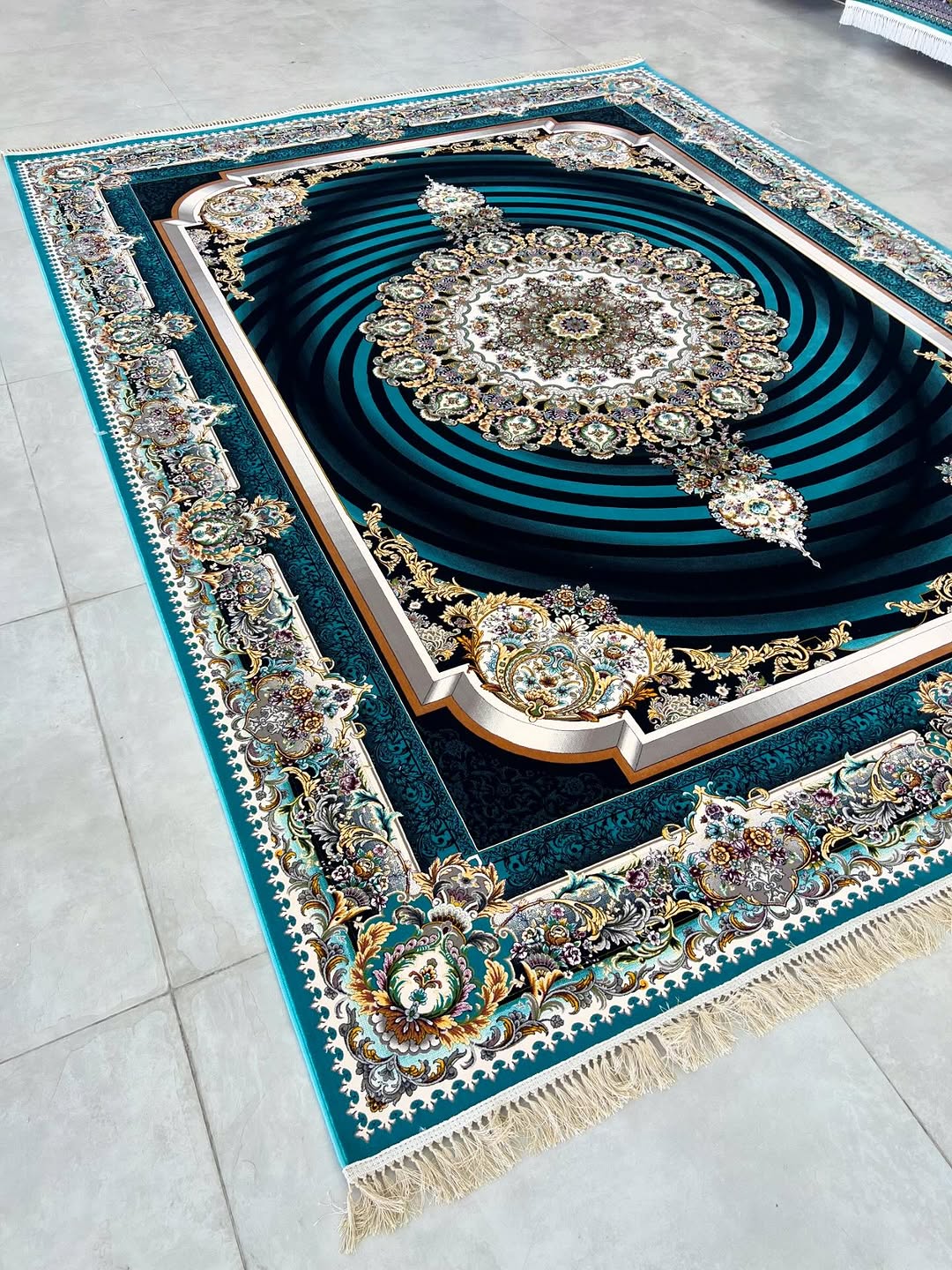 Persian Carpet – Farsh Majlesi Edition